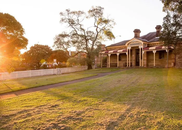 The Superintendent\'S Residence At Centential Park